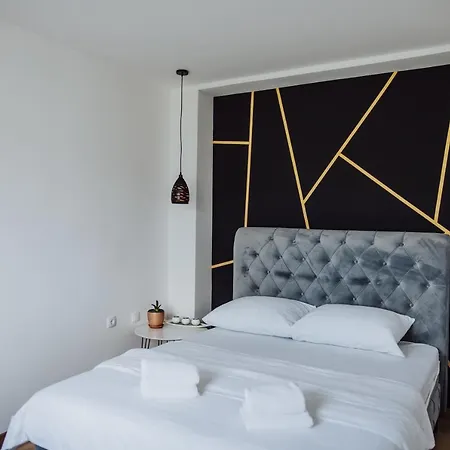 Apartman Modern 3 *